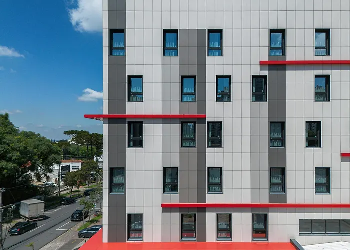 Hotel Moov Curitiba
